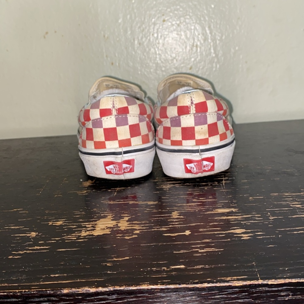 Vans - Picture 3 of 4